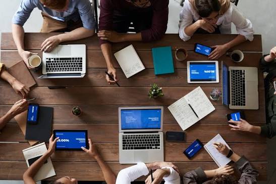 SÉMINAIRES, CONFÉRENCES ET RÉUNIONS
